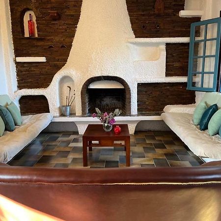 Villa Velissarios: Wonderful Villa Next To Beach Aegina Luaran gambar